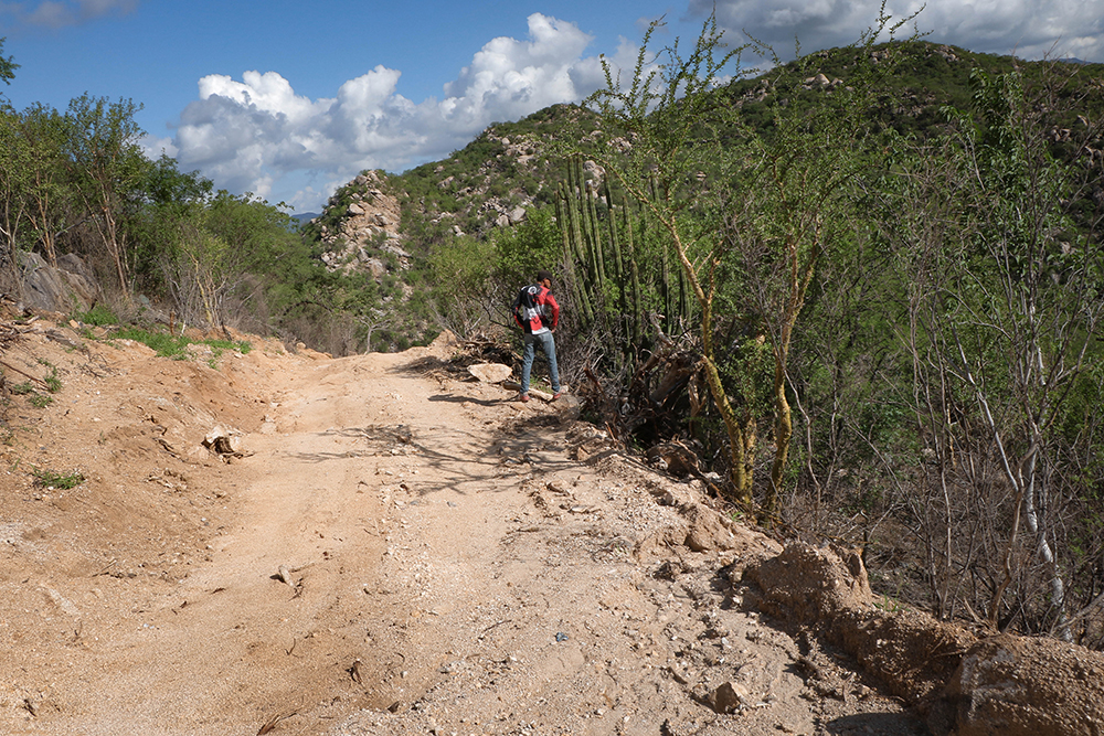 Vigilias ejidales contra la construcción de presa en la sierra de Sonora